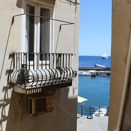 Casa U Curtigghiu Hébergement de vacances Lipari (Isola Lipari)