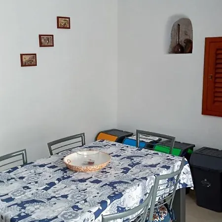 Prázdninový dům Casa U Curtigghiu *