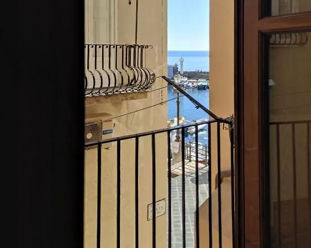 Casa U Curtigghiu Lipari (Isola Lipari)